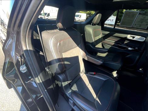 Used 2022 Ford Explorer ST-Line w/ Class IV Trailer Tow Package image 27