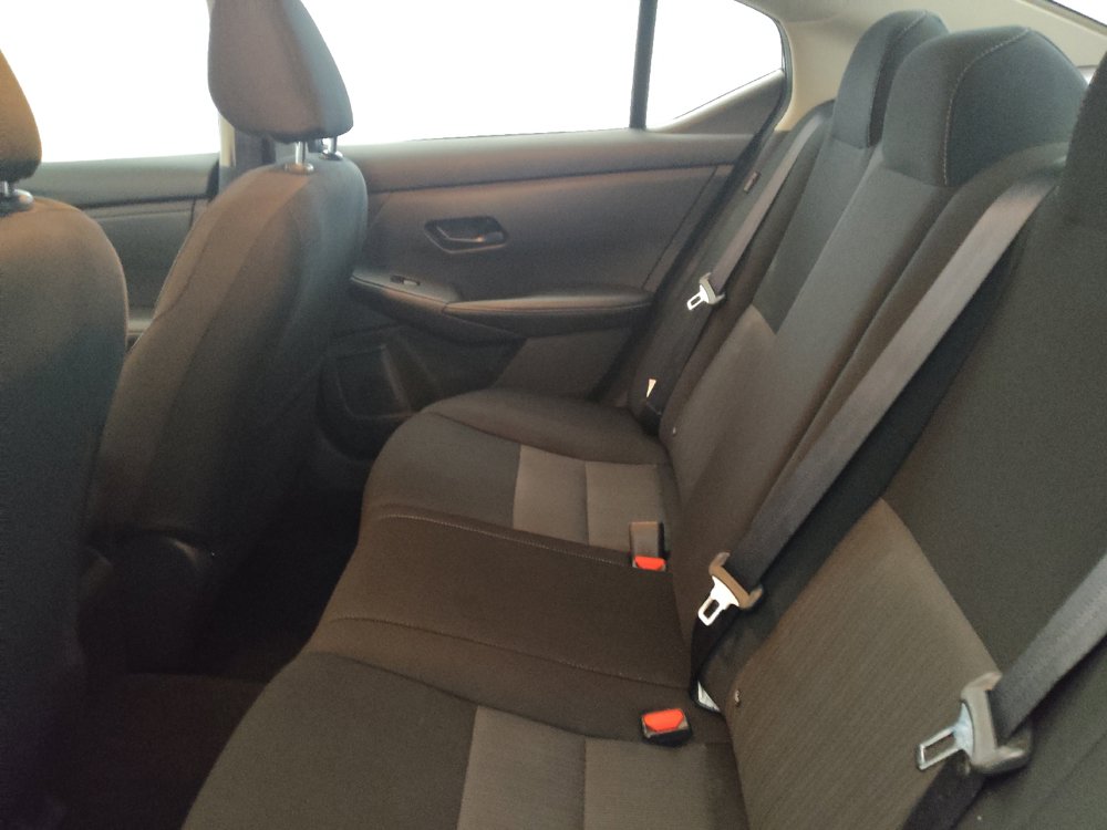 Used 2025 Nissan Sentra SV FWD image 18