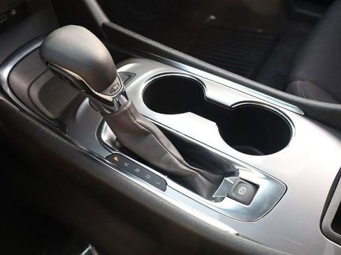 Used 2024 Chevrolet Malibu LT image 16