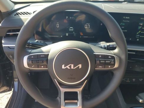 New 2026 Kia K5 LXS image 13