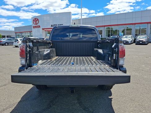 Used 2023 Toyota Tacoma TRD Sport AWD/4WD image 28
