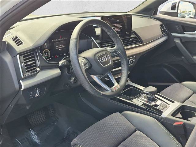Used 2023 Audi Q5 e Premium Plus w/ Premium Plus Package AWD/4WD image 9