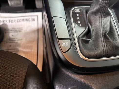 Used 2024 Kia Soul LX w/ Option Group 015 image 30