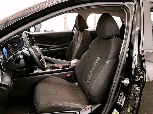 Used 2023 Hyundai Elantra SEL w/ Convenience Package FWD image 24