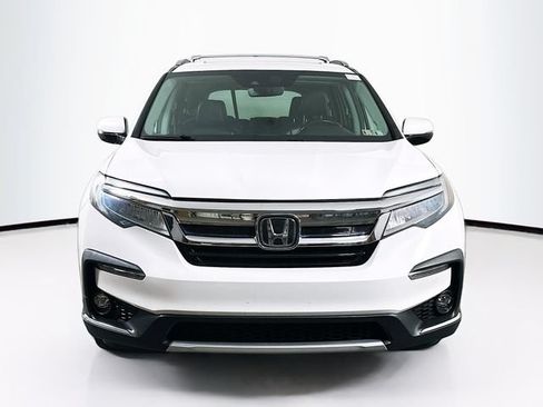 Used 2021 Honda Pilot Touring image 2