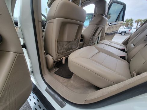 Used 2013 Mercedes-Benz ML 350 2WD w/ Premium 1 Pkg image 24