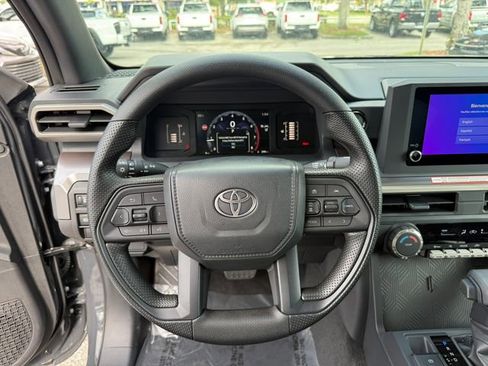 Used 2025 Toyota Tacoma SR5 image 18