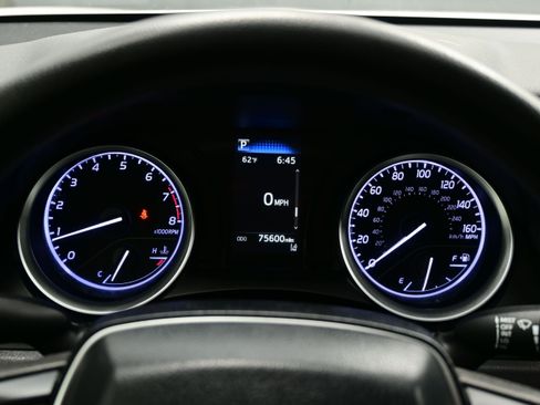 Used 2022 Toyota Camry LE FWD image 23
