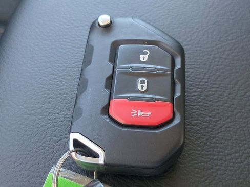 New 2026 Jeep Gladiator Sport image 31