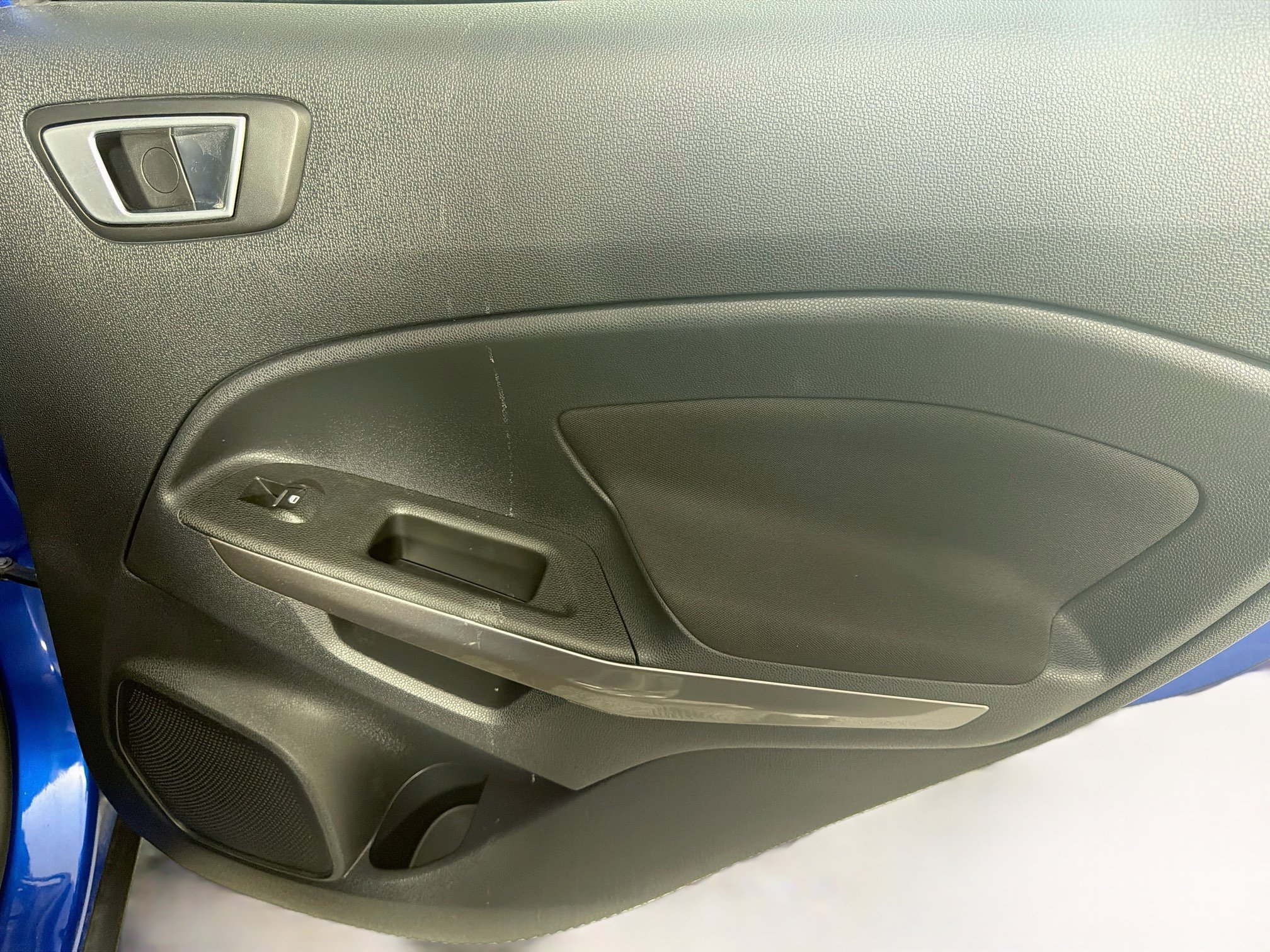 Used 2019 Ford EcoSport SE w/ SE Convenience Package FWD image 28