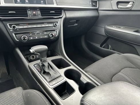 Used 2020 Kia Optima LX image 22
