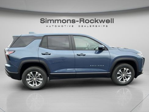 New 2026 Chevrolet Equinox LT image 15