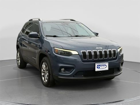 Used 2021 Jeep Cherokee Latitude Lux w/ Comfort/Convenience Group image 1
