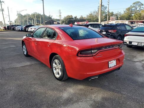 Used 2023 Dodge Charger SXT image 3
