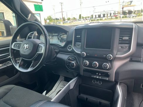 Used 2021 RAM 1500 Big Horn AWD/4WD image 17