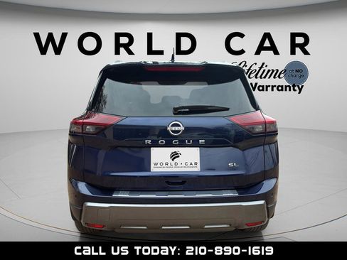 Used 2024 Nissan Rogue SL w/ SL Premium Package image 14