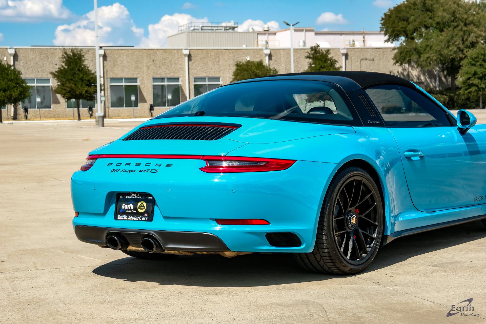 Used 2019 Porsche 911 Targa 4 GTS AWD/4WD image 15