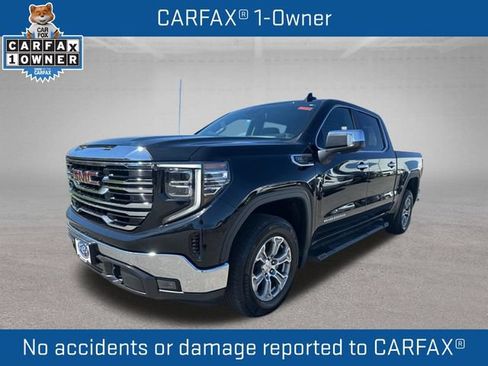 Used 2024 GMC Sierra 1500 SLT w/ SLT Convenience Package AWD/4WD image 2