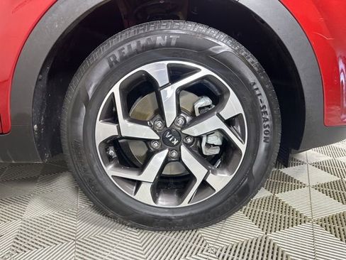 Used 2020 Kia Sportage LX image 6