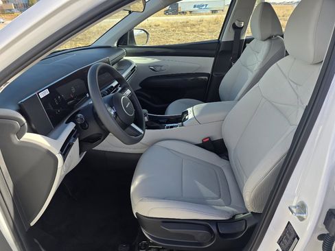 New 2026 Hyundai Tucson SE image 12