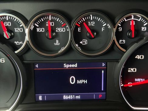 Used 2021 Chevrolet Tahoe LT RWD image 24