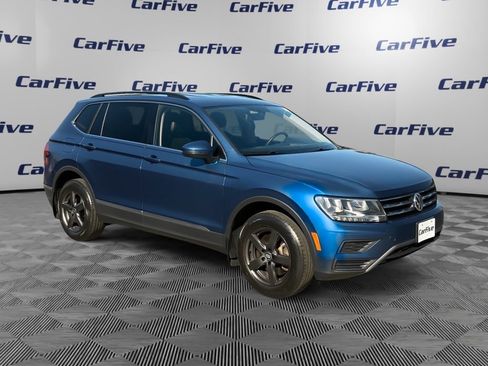 Used 2020 Volkswagen Tiguan SE w/ 3rd Row Seat Package AWD/4WD image 7