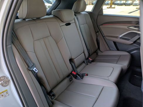 New 2025 Audi Q5 Premium Plus image 11