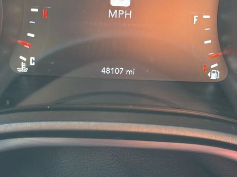 Used 2016 Dodge Challenger R/T Plus RWD image 16