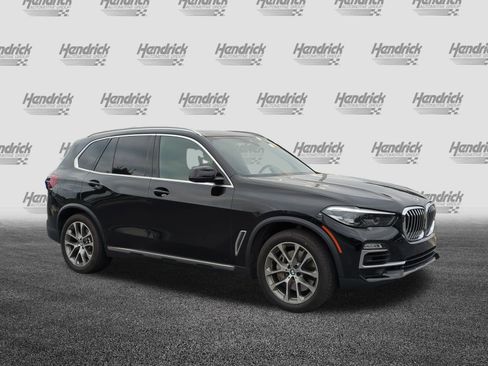 Used 2021 BMW X5 xDrive45e w/ Parking Assistance Package AWD/4WD image 2