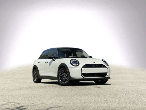 New 2026 MINI Cooper S FWD image 2