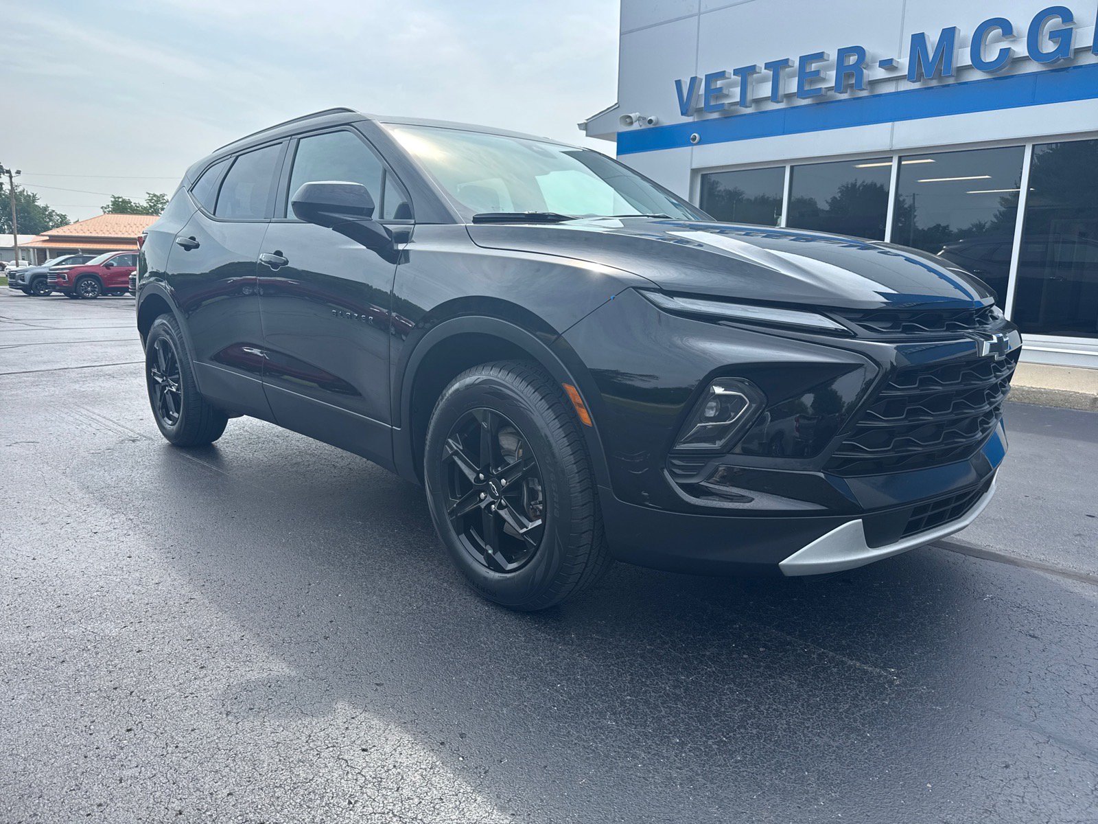 Certified 2024 Chevrolet Blazer LT w/ Convenience Package AWD/4WD image 1