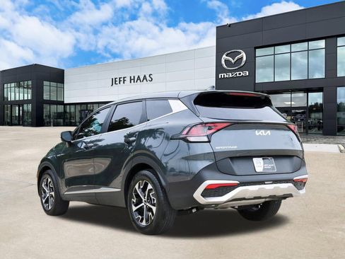 Used 2023 Kia Sportage EX FWD image 2
