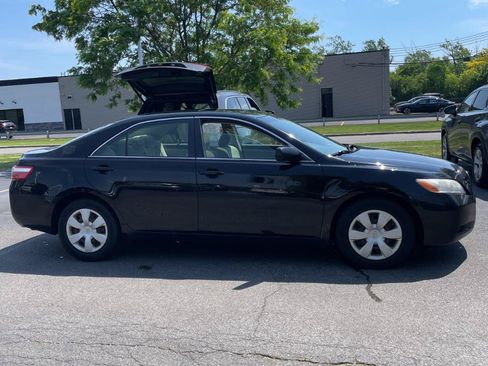 Used 2007 Toyota Camry LE FWD image 6