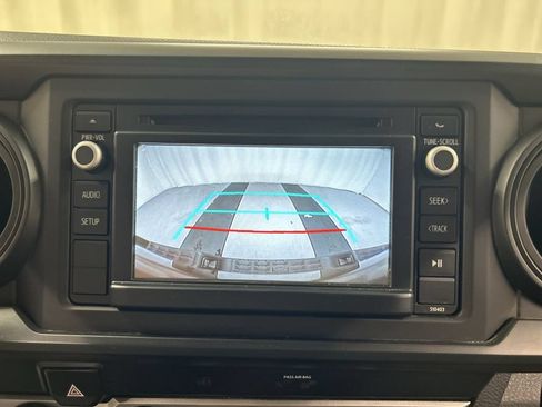 Used 2019 Toyota Tacoma SR w/ SR Convenience Package AWD/4WD image 15