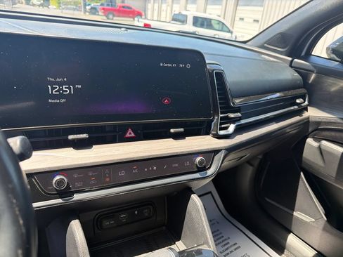 Used 2024 Kia Sportage X-Line AWD/4WD image 19