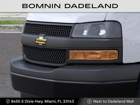 New 2026 Chevrolet Express 2500 Extended RWD image 13