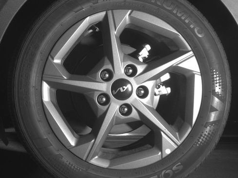 Used 2025 Kia K4 LXS image 14