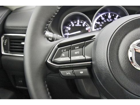 New 2025 MAZDA CX-5 AWD 2.5 S w/ Preferred Package image 14