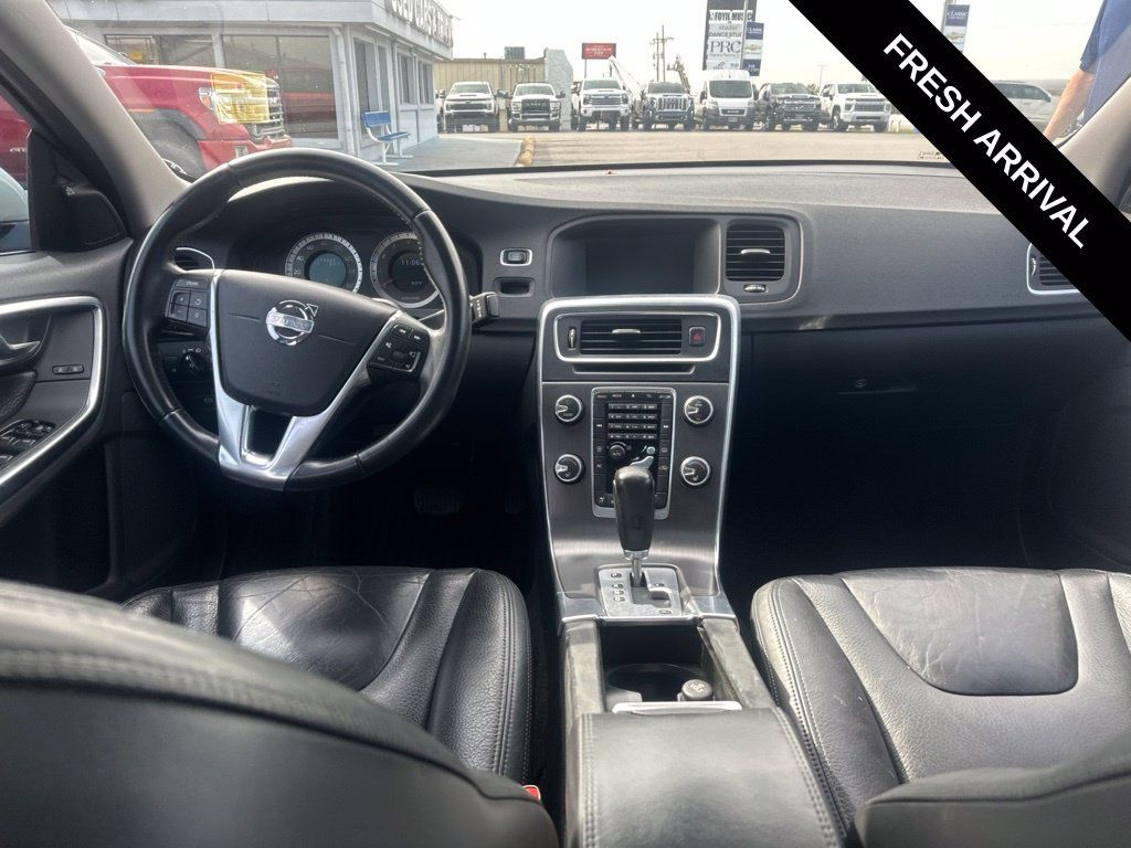 Used 2011 Volvo S60 T6 AWD/4WD image 9