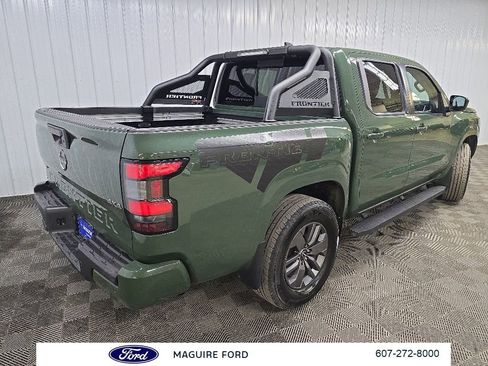 Used 2025 Nissan Frontier SV w/ SV Convenience Package AWD/4WD image 12