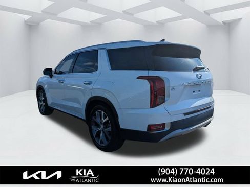 Used 2022 Hyundai Palisade SEL w/ 8P Bench Seat Package AWD/4WD image 5