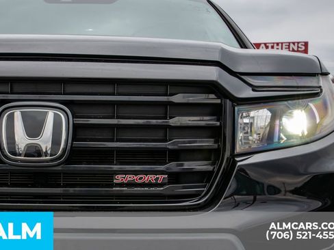 Used 2021 Honda Ridgeline Sport image 10