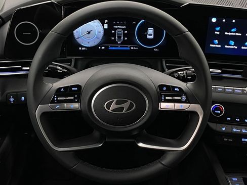 New 2026 Hyundai Elantra Limited image 14