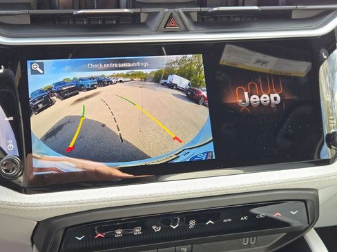 New 2026 Jeep Cherokee Laredo AWD/4WD image 24