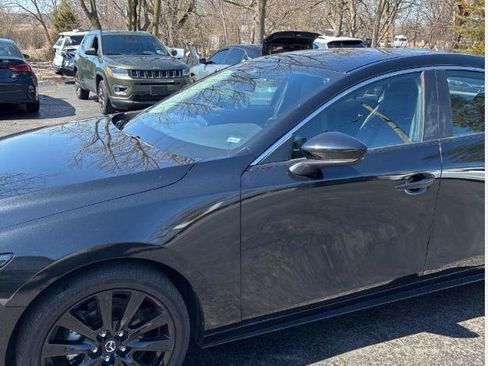 Used 2025 MAZDA MAZDA3 s image 6