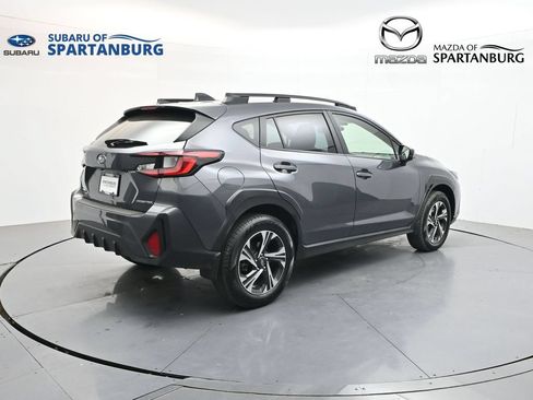 Used 2024 Subaru Crosstrek 2.0i Premium AWD/4WD image 8