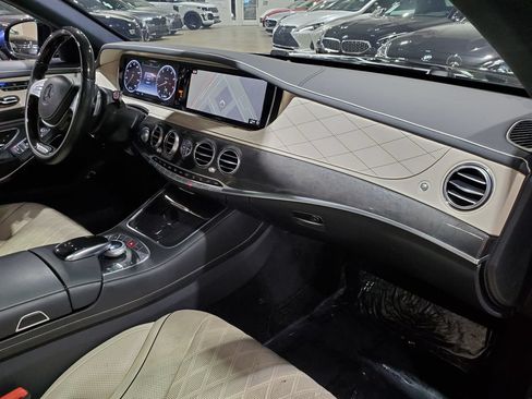 Used 2017 Mercedes-Benz S 550 4MATIC Sedan image 15