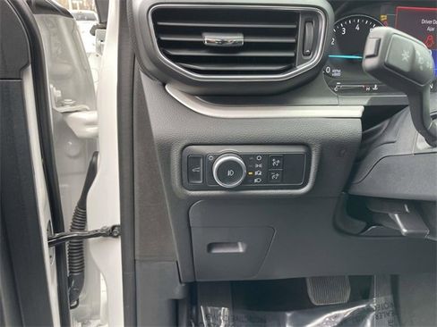 Used 2023 Ford Explorer XLT w/ Equipment Group 202A image 14