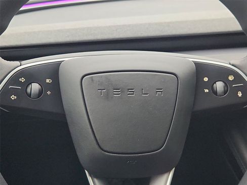 Used 2025 Tesla Model 3 Long Range RWD image 17