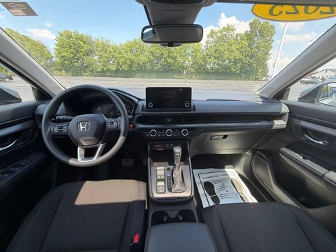 Certified 2025 Honda CR-V EX image 12